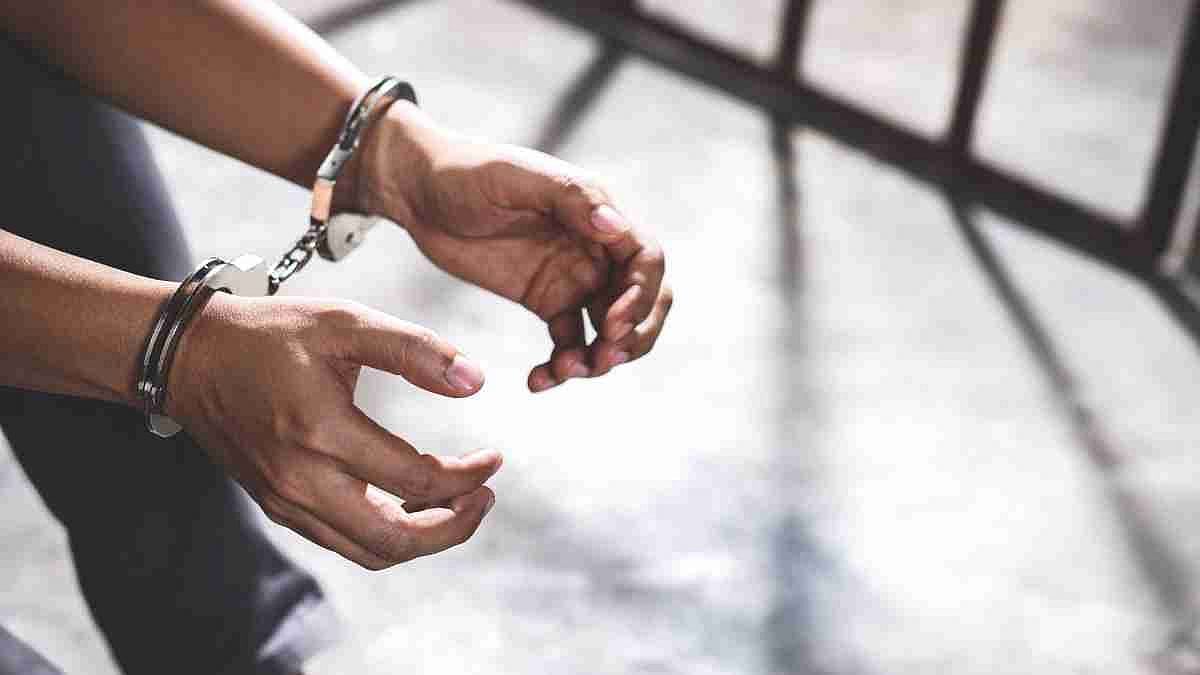 Mumbai: 24-year-old man held for kidnapping, raping minor