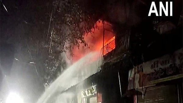 UP: Dousing operations continue even after 24 hours of Kanpur market fire; visuals surface