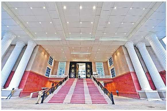 The grand entrance of the Secretariat building