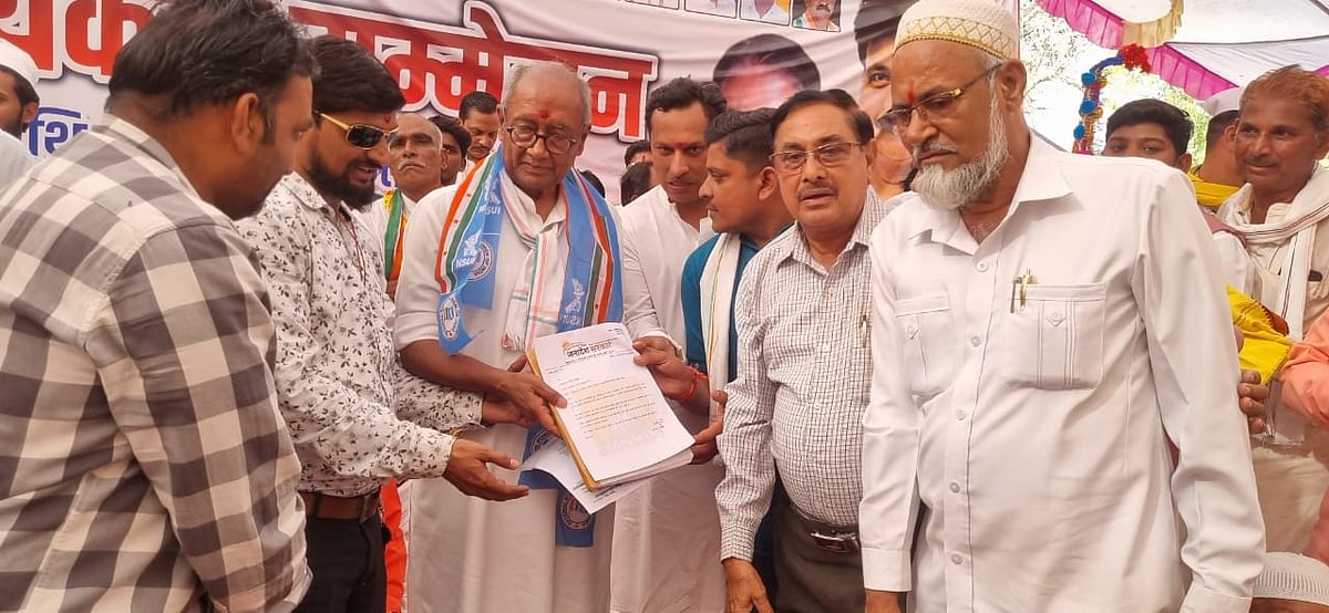 Madhya Pradesh: Kukshi to become district if Congress comes to power, says Digvijaya Singh