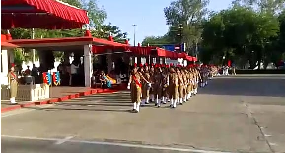 MP: Convocation ceremony organised at NCC headquarter in Gwalior, women seen full of patriotism and bravery