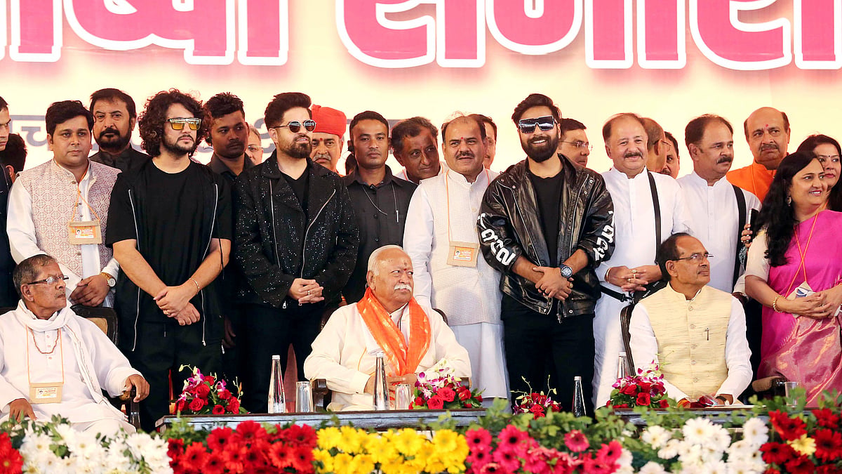Madhya Pradesh: Time to follow footsteps of tribal queen Durgavati who put nation first, says Bhagwat 