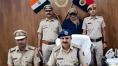 Man held for posing as PMO official’s relative asking for free entry in Gurugram bar