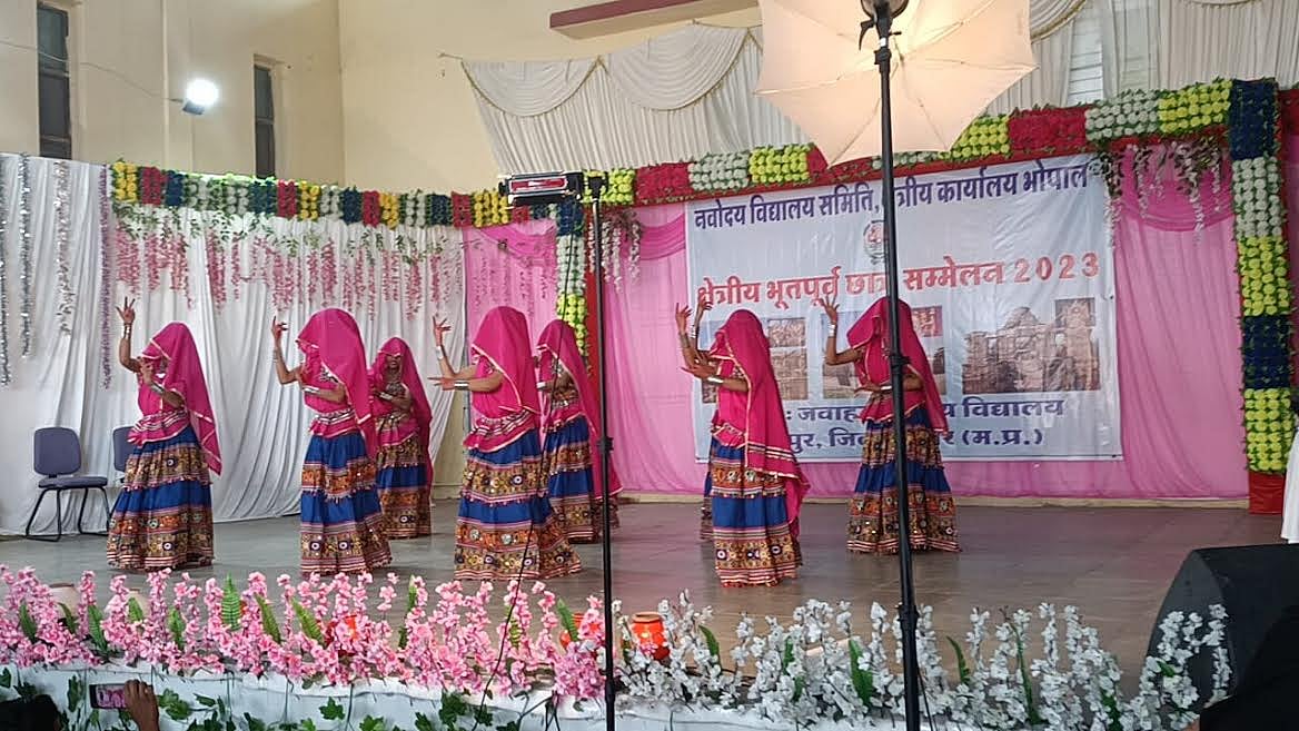 MP: Jawahar Navodaya Vidyalaya organises alumni meet in Mhow