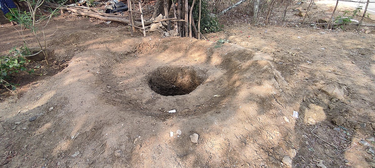 Palghar: 14-year school boy digs-up well after seeing mother's woes of walking half km daily for water