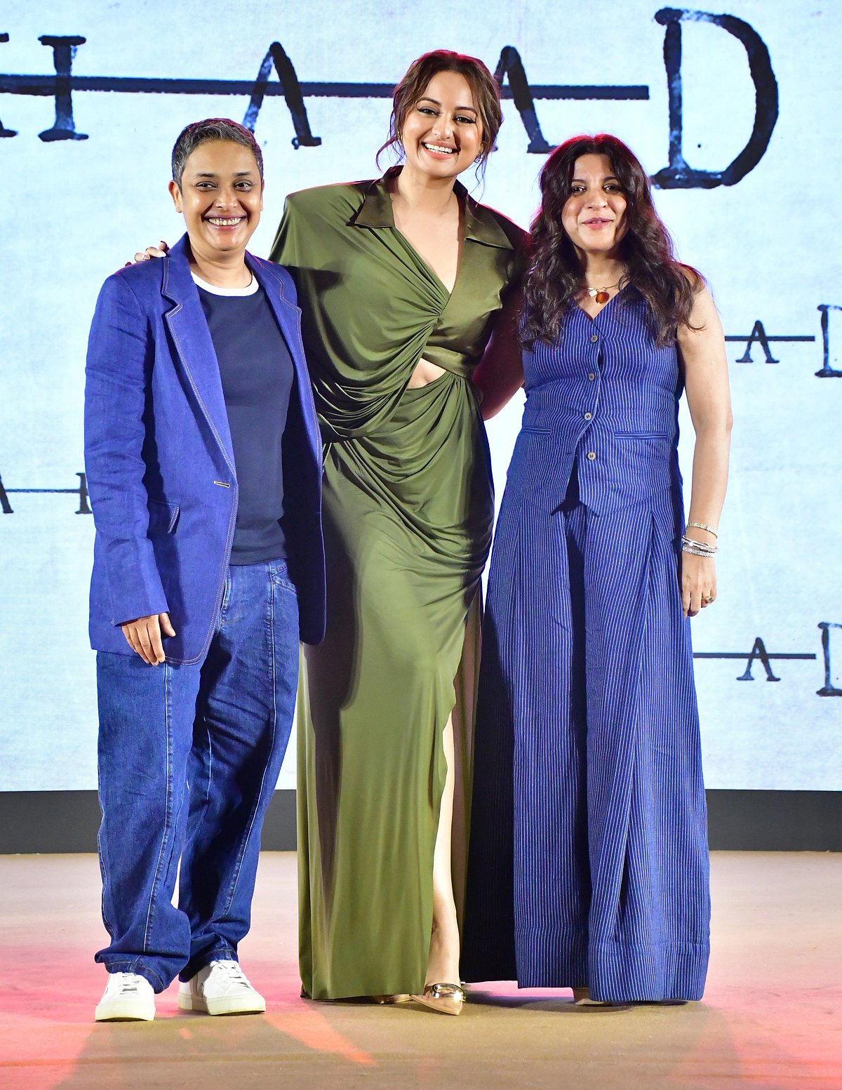 (l-r) Reema Kagti, Sonakshi Sinha, Zoya Akhtar