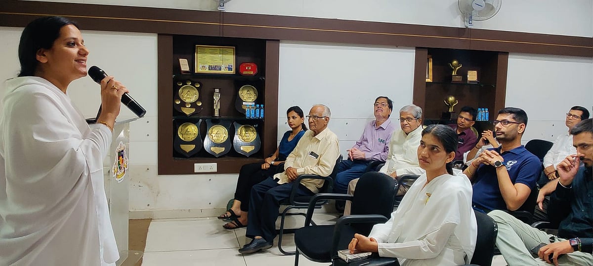 Indore: Need to align individual & admin’s efforts for sustained excellence, says Yeshu