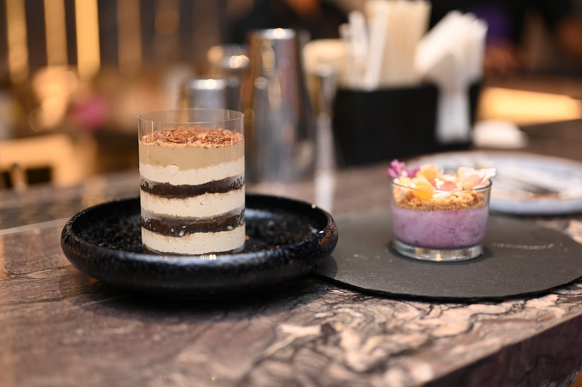 Pull me up Tiramisu & Berry Blossom Cheesecake