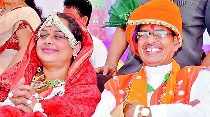 CM Chouhan with wife Sadhna all decked up for an event.