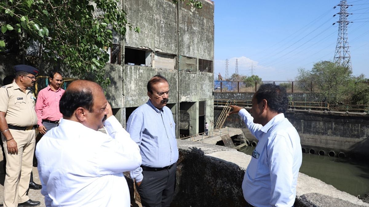 Navi Mumbai: NMMC chief inspects holding ponds, pumping stations for monsoon preparedness | Sourced Photo