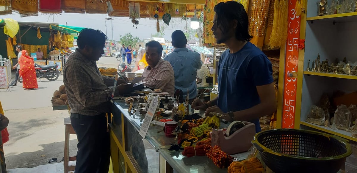 MP: Two traders face music for selling adulterated items in Soyat Kalan