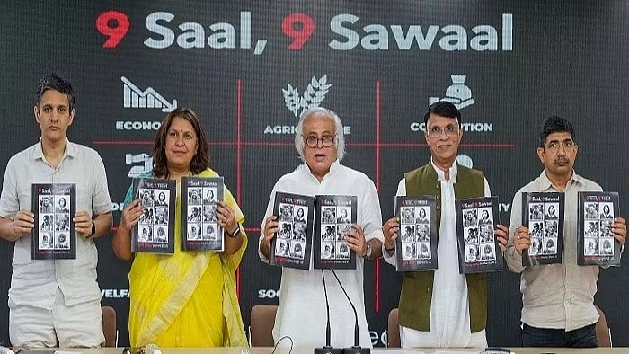 Bundle of lies & hatred: BJP goes all guns blazing on '9 saal 9 sawaal' of  Congress