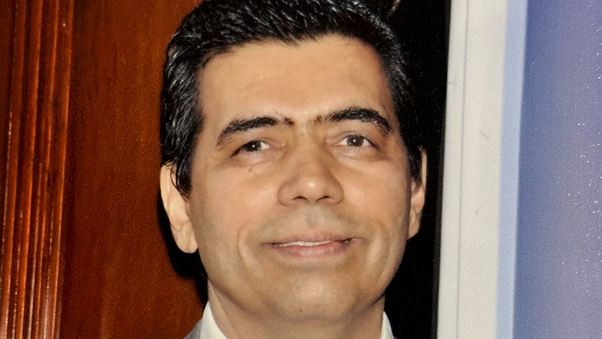 After being at helm of Jai Hind for four decades, Principal Wadia retires