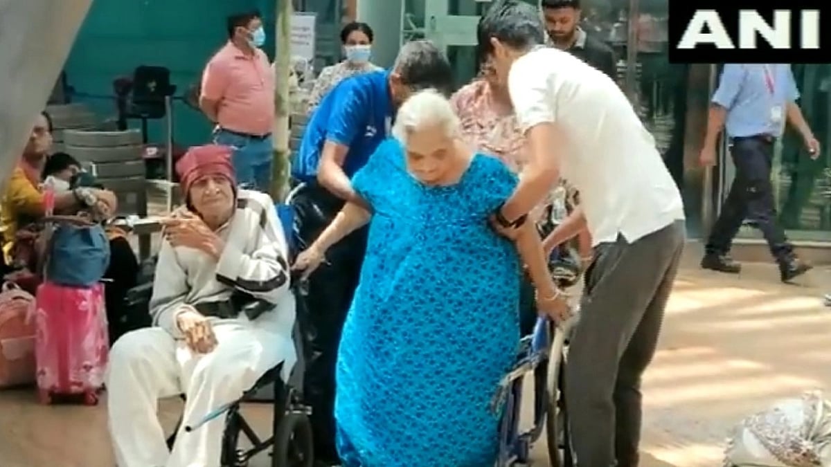 Operation Kaveri: 10th evacuation flight carrying 231 Indians reaches Ahmedabad from Jeddah | 