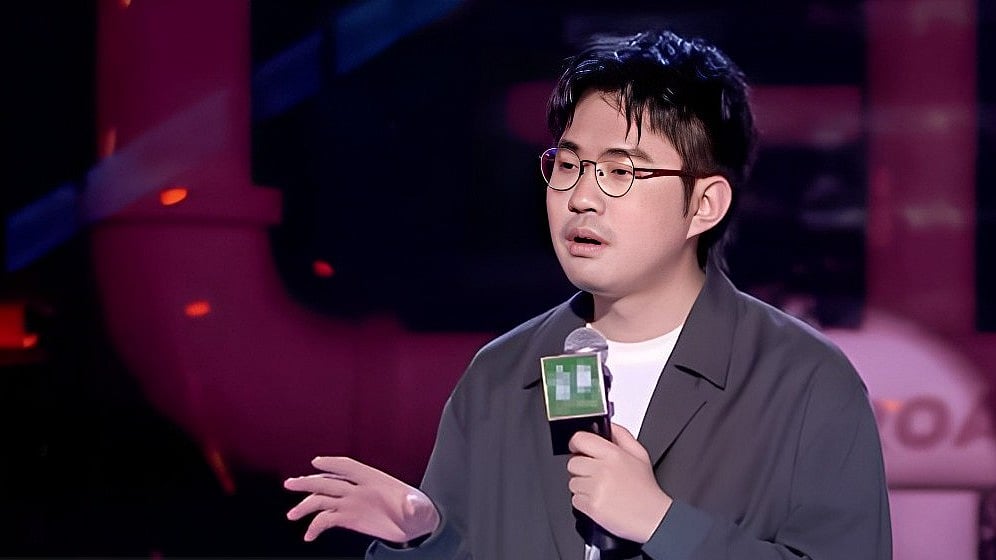 Chinese comedy troupe slapped with $2.1 million fine and suspension over joke on military