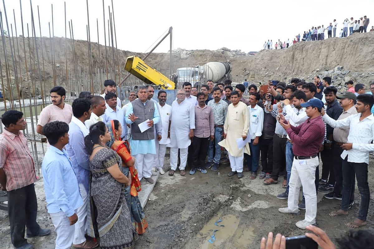 Madhya Pradesh: Vikas Teerth Yatra Showcases Development In Mahidpur Vidhansabha