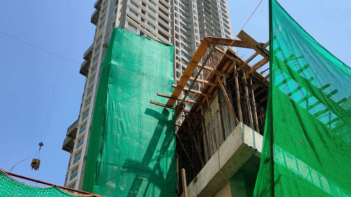 Mumbai News: Four injured as tower crane collapses in Chembur