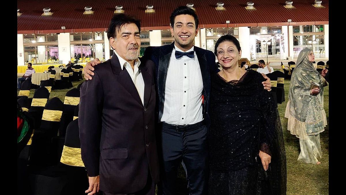 Fahmaan Khan with his father Shahbaz Rahmath