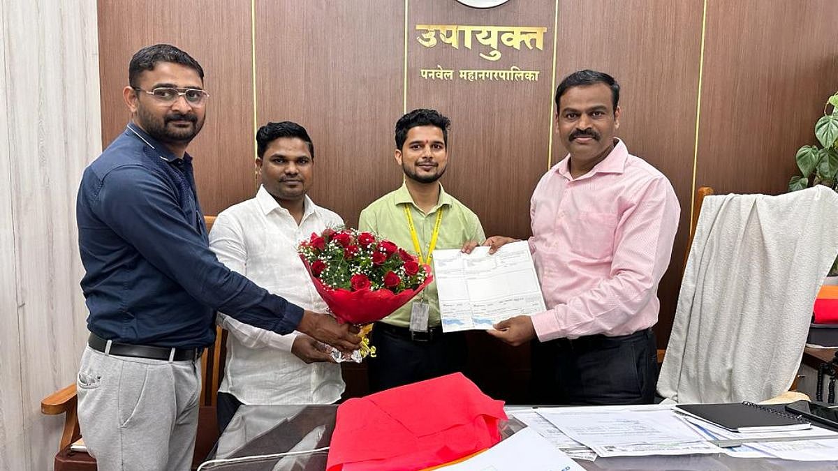 Navi Mumbai: PMC Felicitates Property Owner For Paying Their Taxes