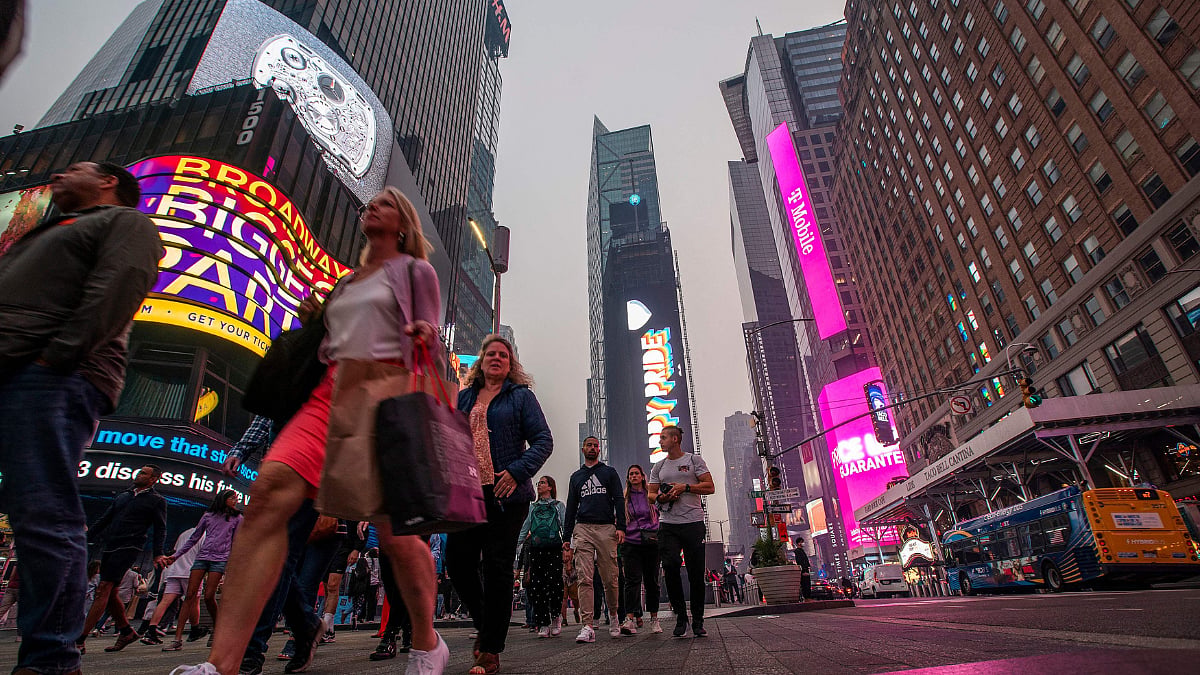 Smoke Hijacks New York Skies After Wildfires In Canada; See Pics