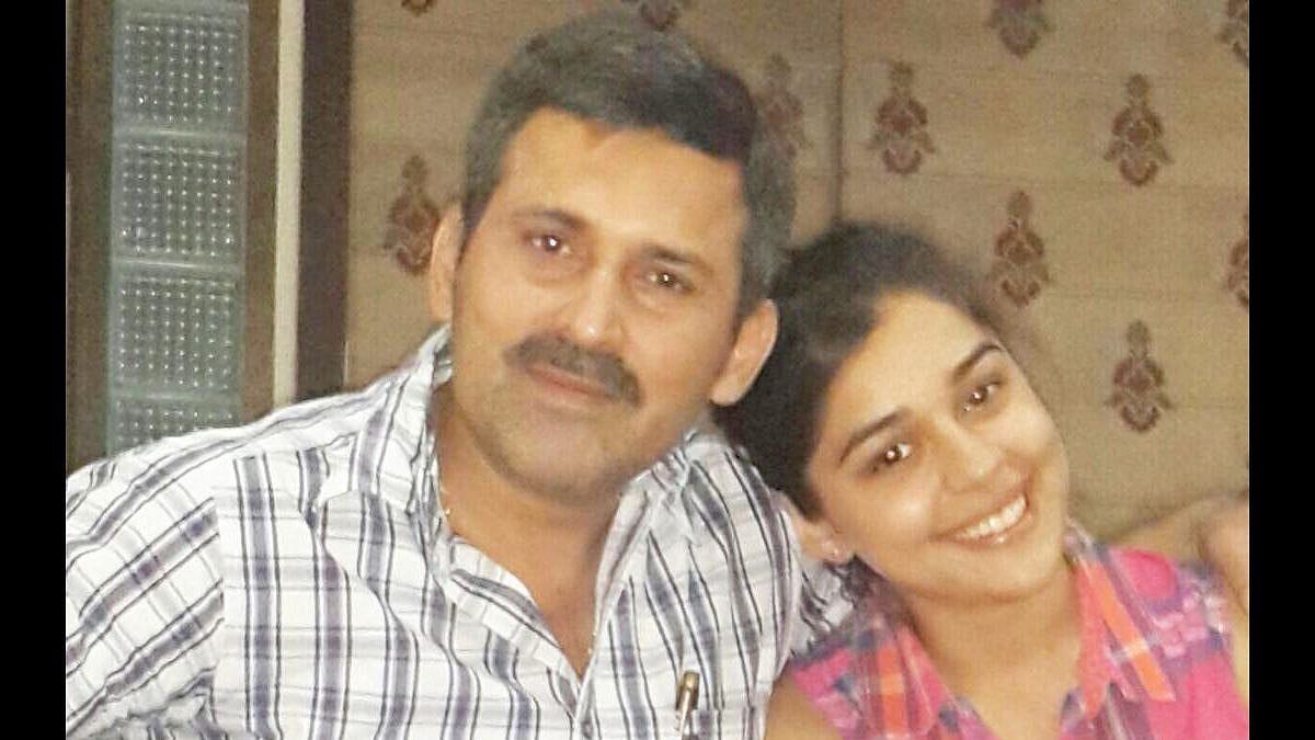 Eisha Singh with her father Pankaj Singh