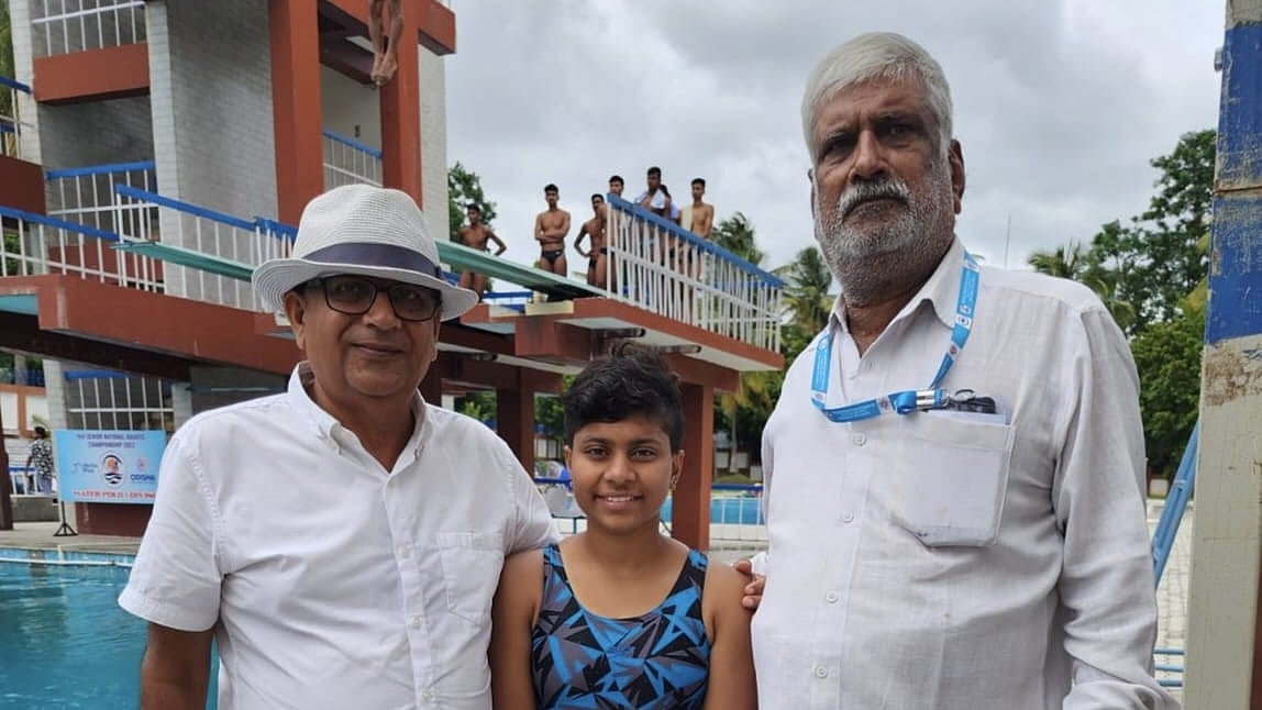 Bhopal: Palak Sharma Wins 3 Gold Medals In National Diving Contest 