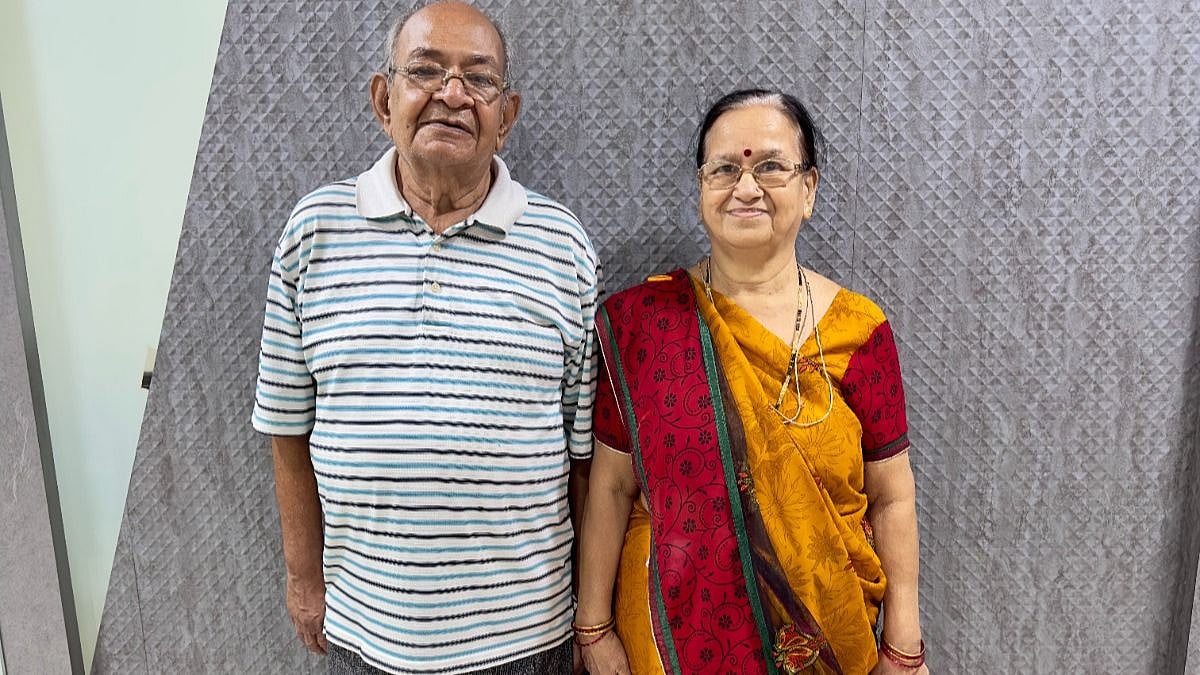 Navi Mumbai News: Husband And Wife Successfully Undergo Joint Knee Replacement Surgery At Same Place, Same Day