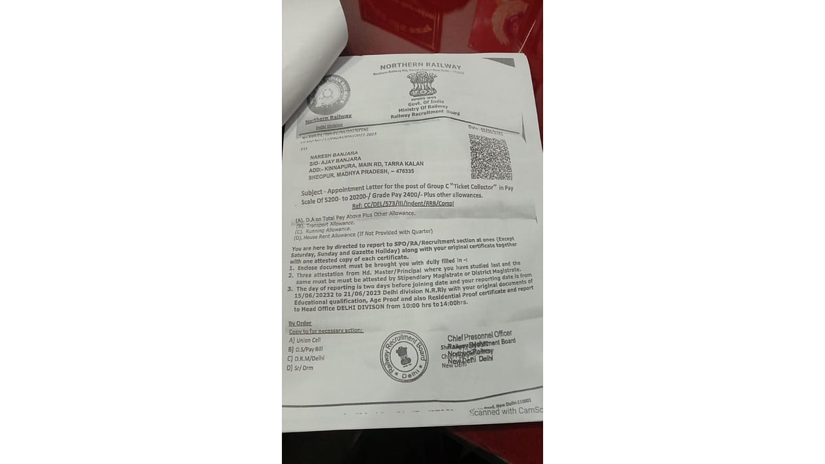 Accused was carrying a fake joining letter