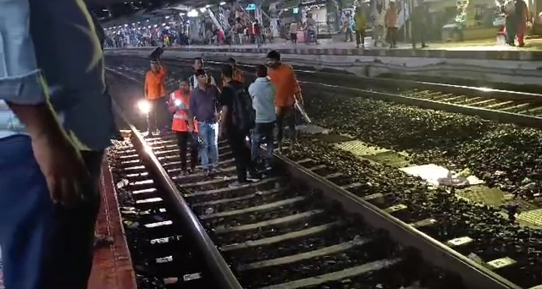 Mumbra Station Incident Raises Concerns as Local Train Brushes Platform Edges; Investigation Underway