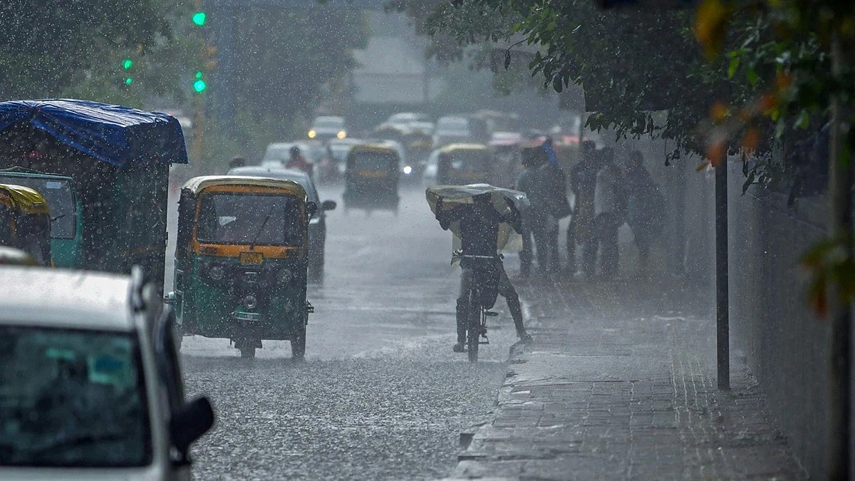 Weather Alert: Moderate To Heavy Rainfall Is Predicted In These States Of India; IMD Issues A Yellow Alert 