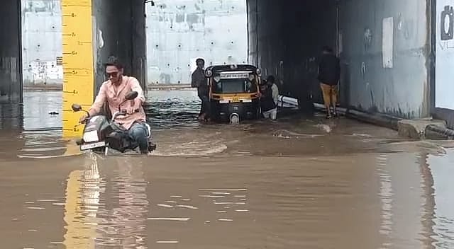Gujarat Rains: Amit Shah Speaks to CM Patel, Says Govt Engaged in Providing All Possible Help