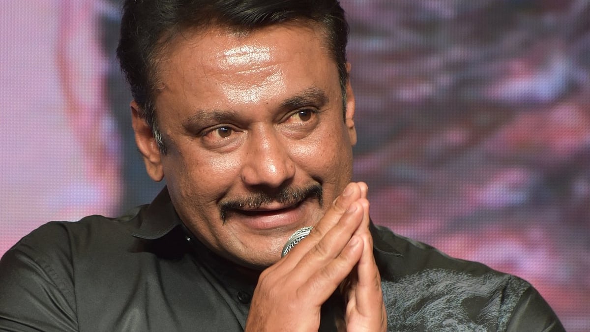 Kannada Star Darshan Thoogudeepa Issues Apology After 2 Year Media Ban kannada-star-darshan-thoogudeepa-issues-apology-after-2-year-media-ban