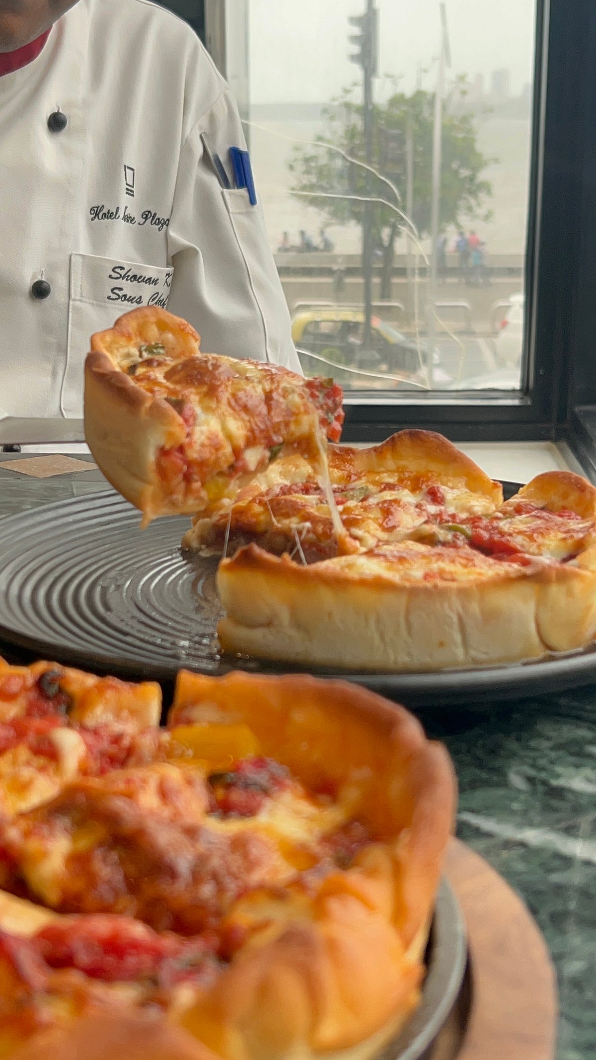 Mumbai Experience the Taste of Chicago With Bayview's ChicagoStyle