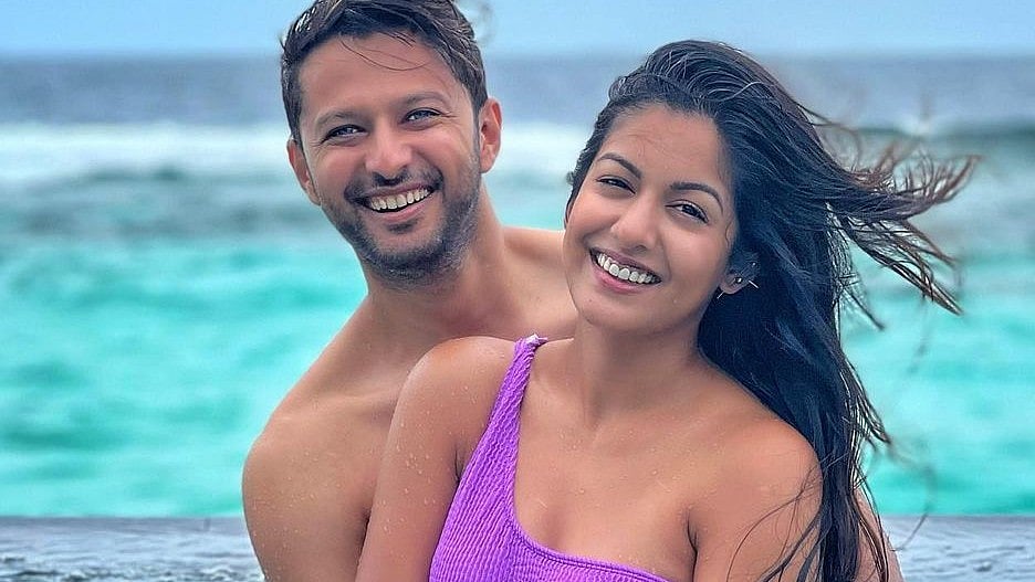Vatsal Sheth Birthday: Mushy Photos With Wife Ishita Dutta
