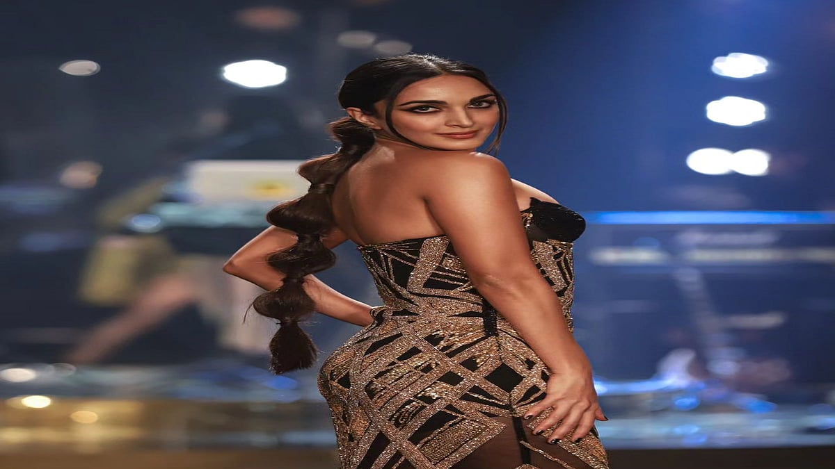 dress lakme fashion week 2023 sobhitad turns showstopper for Lakm Sheer Drama X Tarun Tahiliani Luxe Pret at Lakm Fashion Week in partnership with FDCI. @lakmeindia @fdciofficial @1seworldwide #UnapologeticallyME #LakmFashionWeekxFDCI #LFWXFDCI #LFW #LakmFashionWeek
