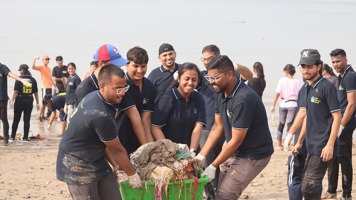 Navi Mumbai: ITM Kharghar Organises Post-Ganesha Immersion Beach ...