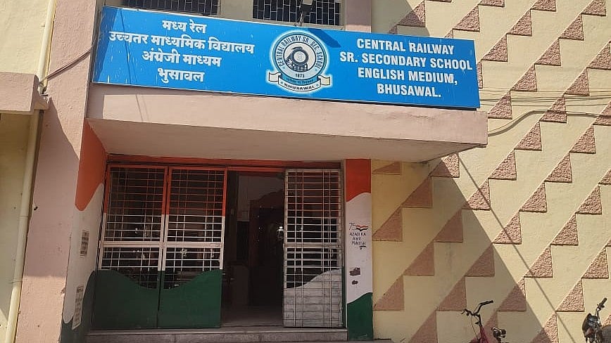 Senior Secondary Railway School in Bhusawal