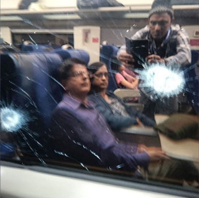 Broken windowpane of Rourkela-Bhubaneswar Vande Bharat Express (20835) train
