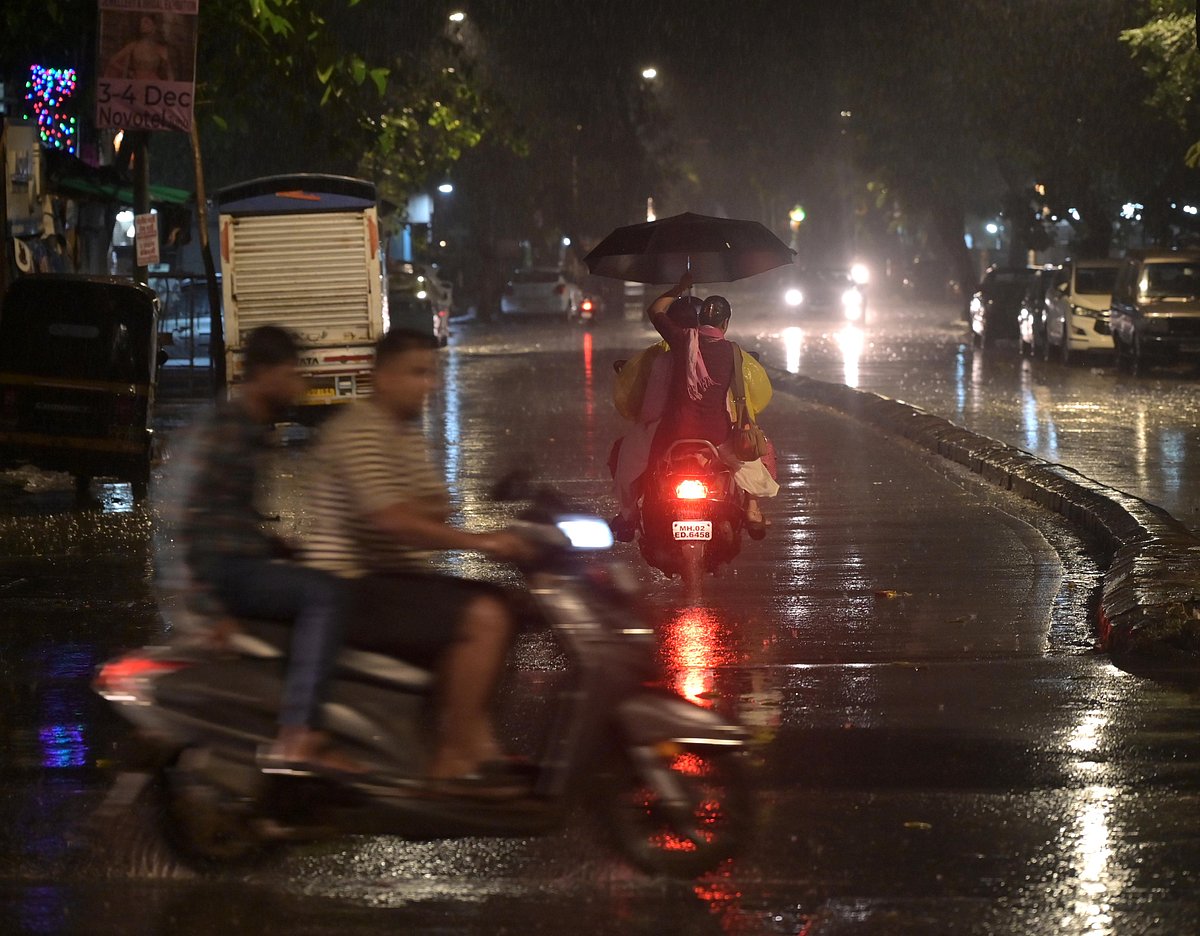 The temperature has already dropped to 16 degrees in Marathwada, the central part of the state.