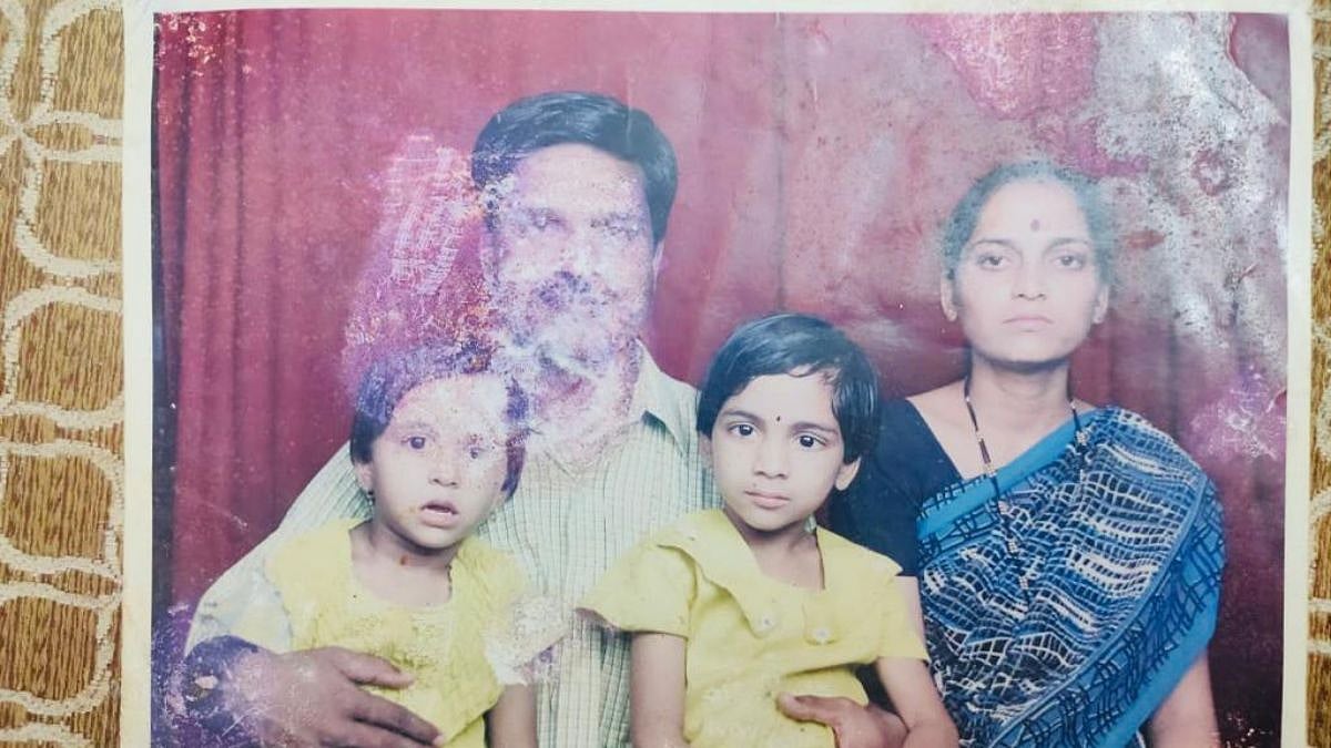 Constable Chitte's Sacrifice On 26/11; Daughters Now The Pillars Of Support For His Wife