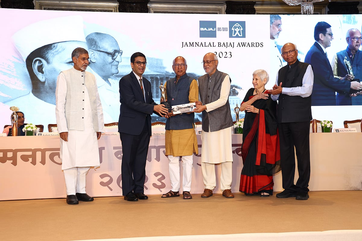 Mr Raha Naba Kumar felicitated with International Award for Promoting Gandhian Values Outside India at 45th Jamnalal Bajaj Awards