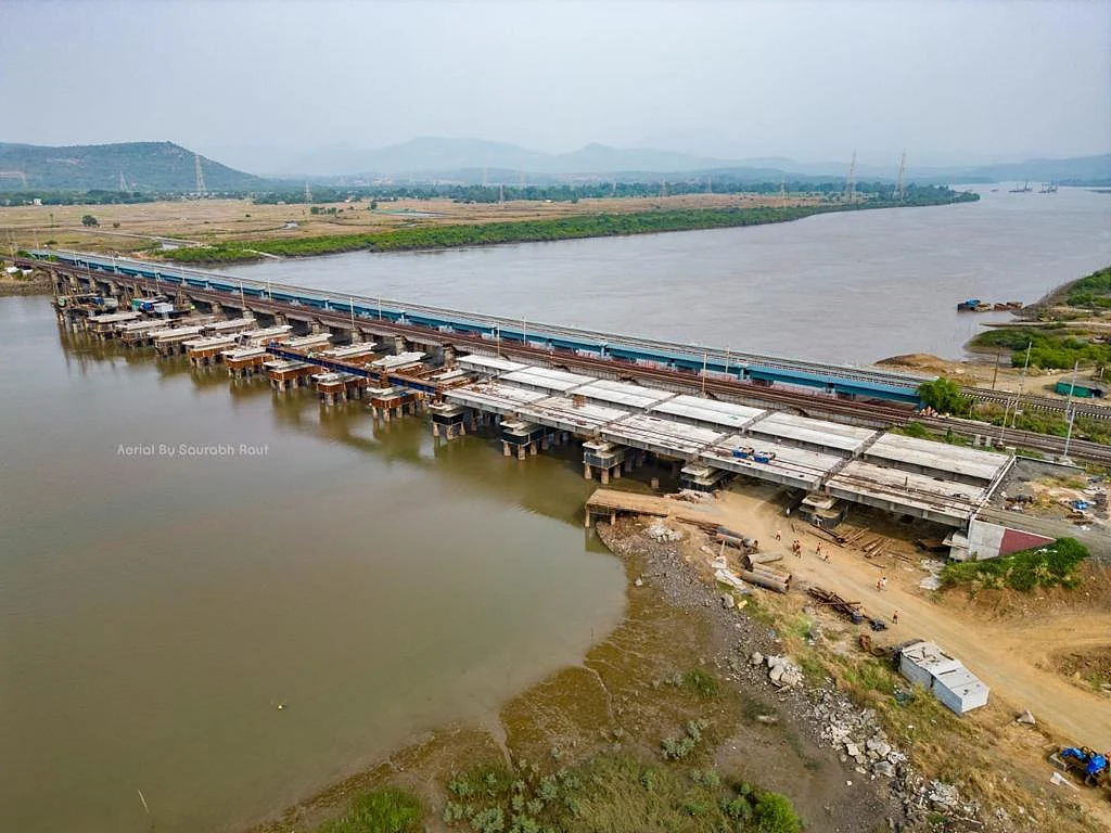 Quadrupling Work Underway At Virar-Dahanu Road Rail