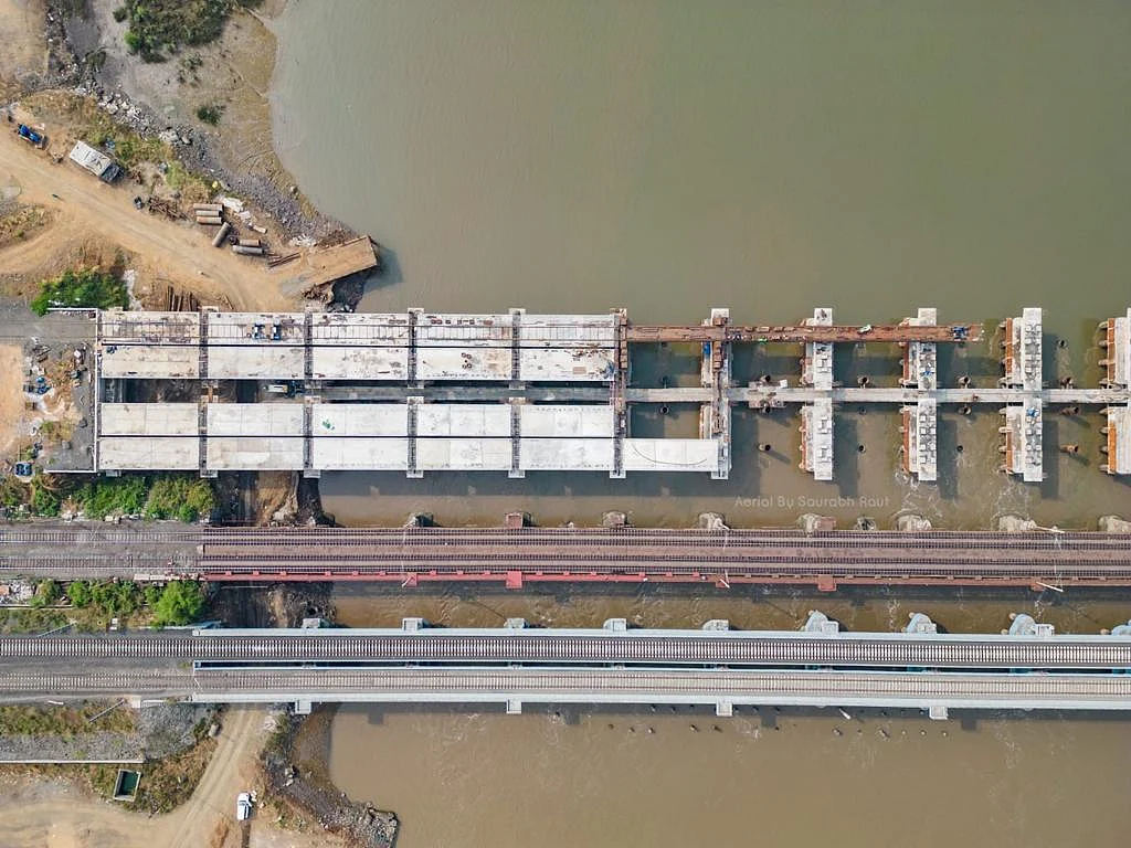 Quadrupling Work Underway At Virar-Dahanu Road Rail