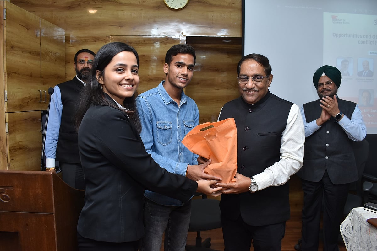 Photo from event titled ‘Opportunities and Obstacles in Post Covid, Conflict Torn World’ held at Jamnalal Bajaj Institute of Management Studies (JBIMS),