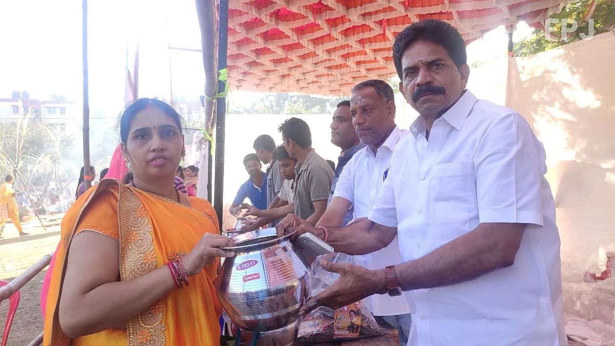 Non-Tamilians too join Pongal event in Sion Koliwada