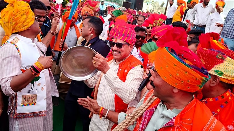 MP: CM Yadav Adorns Tribal Attire, Joins Bhagoriya Festival In Jhabua (WATCH) | FP Photo