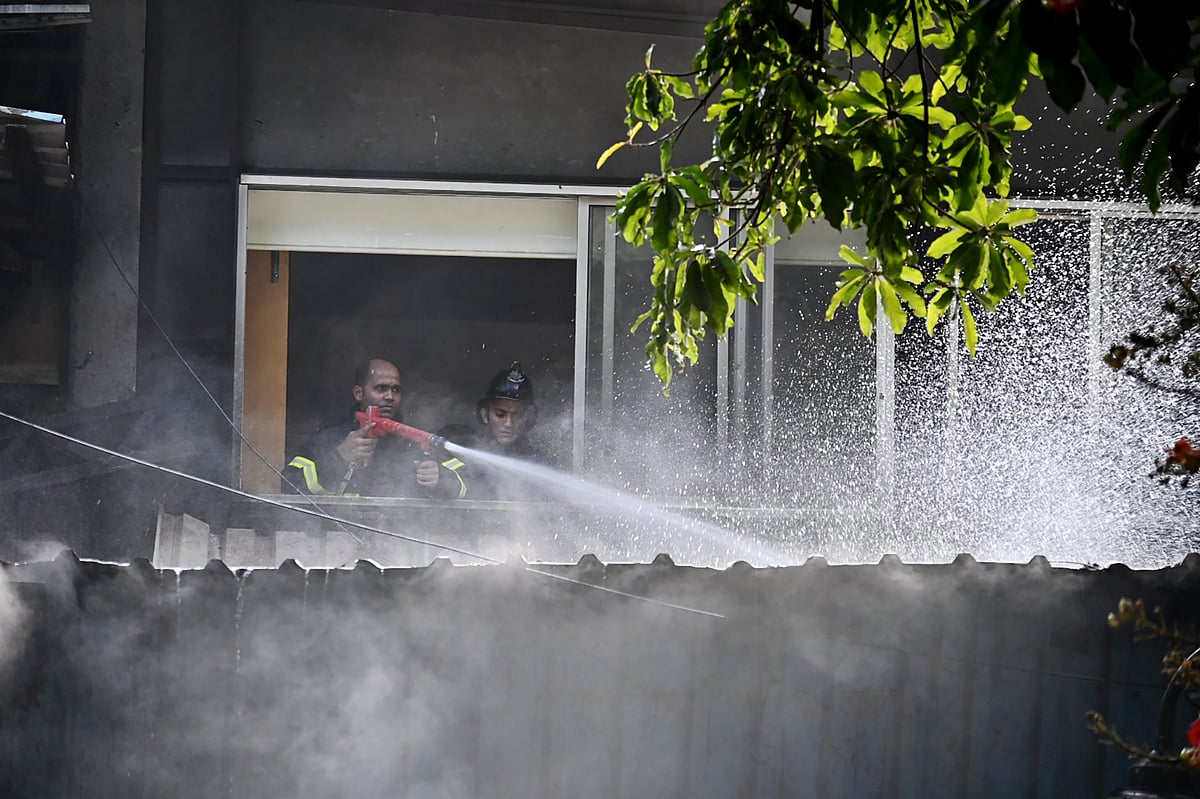 Fire at BJP's Nariman Point Office