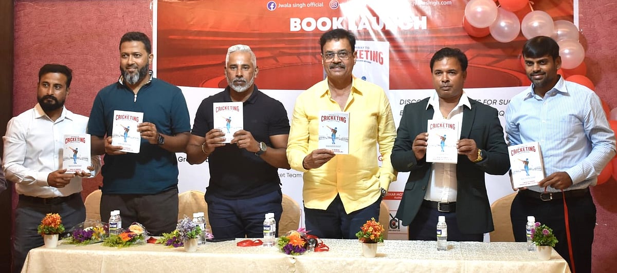 Dilip Vengsarkar, Chaminda Vaas & Wasim Jaffer Launch Cricket Book 'Pathway To Cricketing Excellence and Beyond'