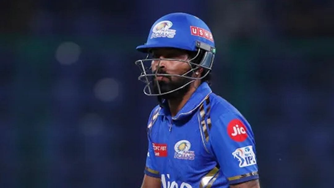 'Hardik Ka Baap Rohit Sharma': Girl Brutally Trolls MI Skipper For His Cheap Dismissal During IPL 2024 Clash vs KKR At Wankhede Stadium (VIDEO)