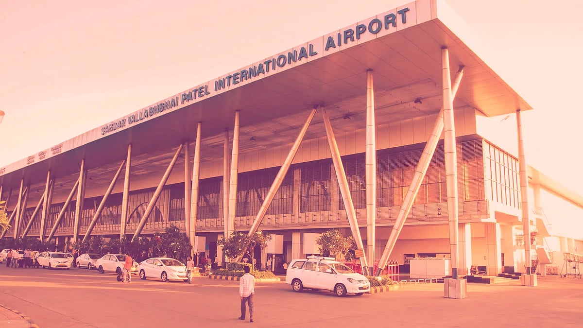 With these advancements, Terminal 2 can now handle, 18 Boeing 737/Airbus A320 aircraft, commonly used by domestic and some international carriers, and 5 five wide-body aircraft like Boeing 777/787 or Airbus A359, and Cargo colossal AN 124, B744, Beluga aircraft mainly operated by international airlines.